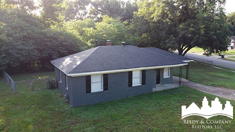 1380 Rolling Hills Dr – photo 4