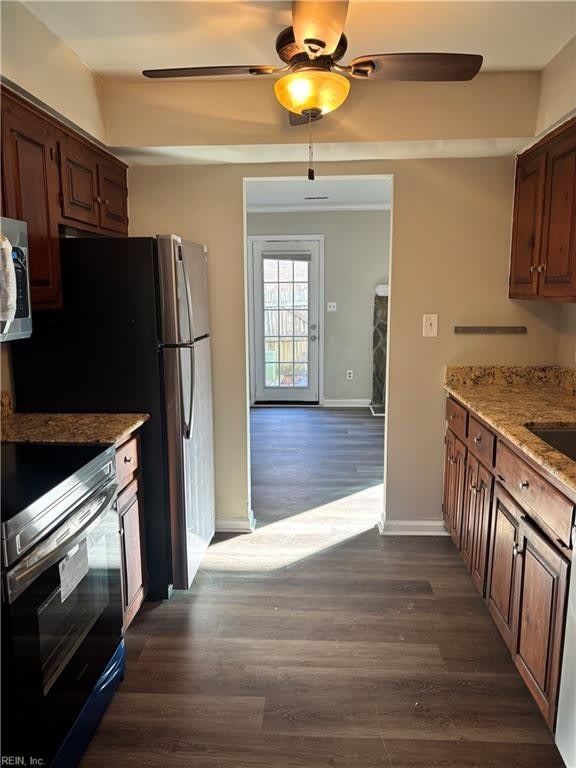4825 Bay Winds Court – photo 2