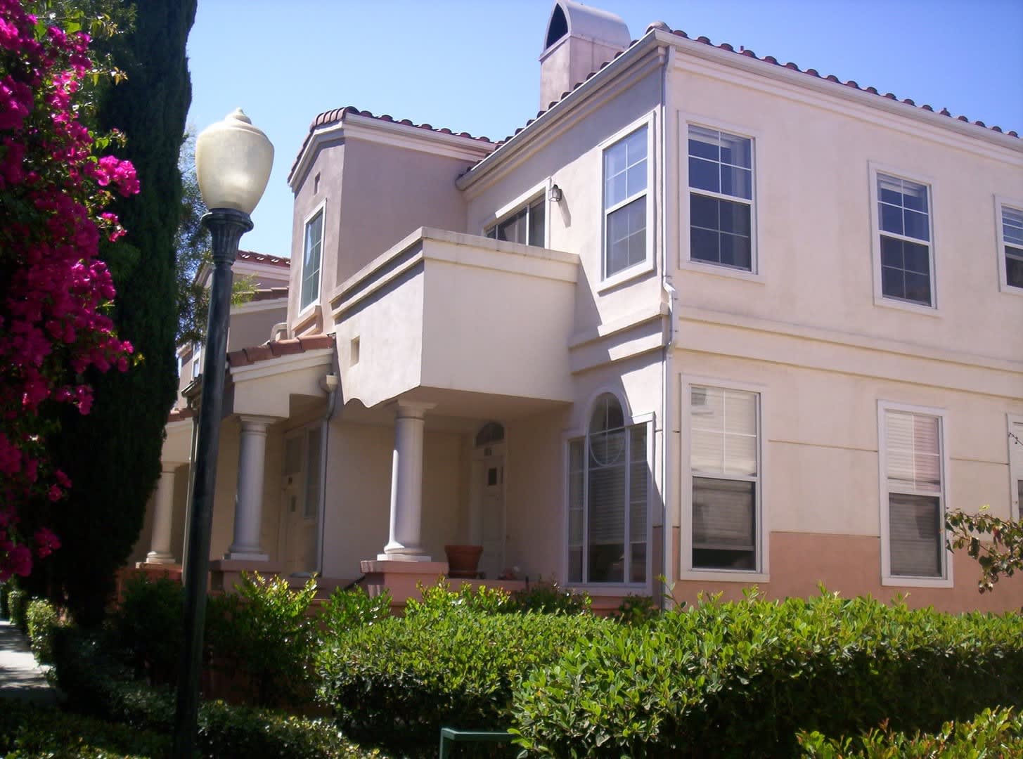 3 Bedroom 2 Bathroom Condo for Rent in Anaheim Hills! – photo 2