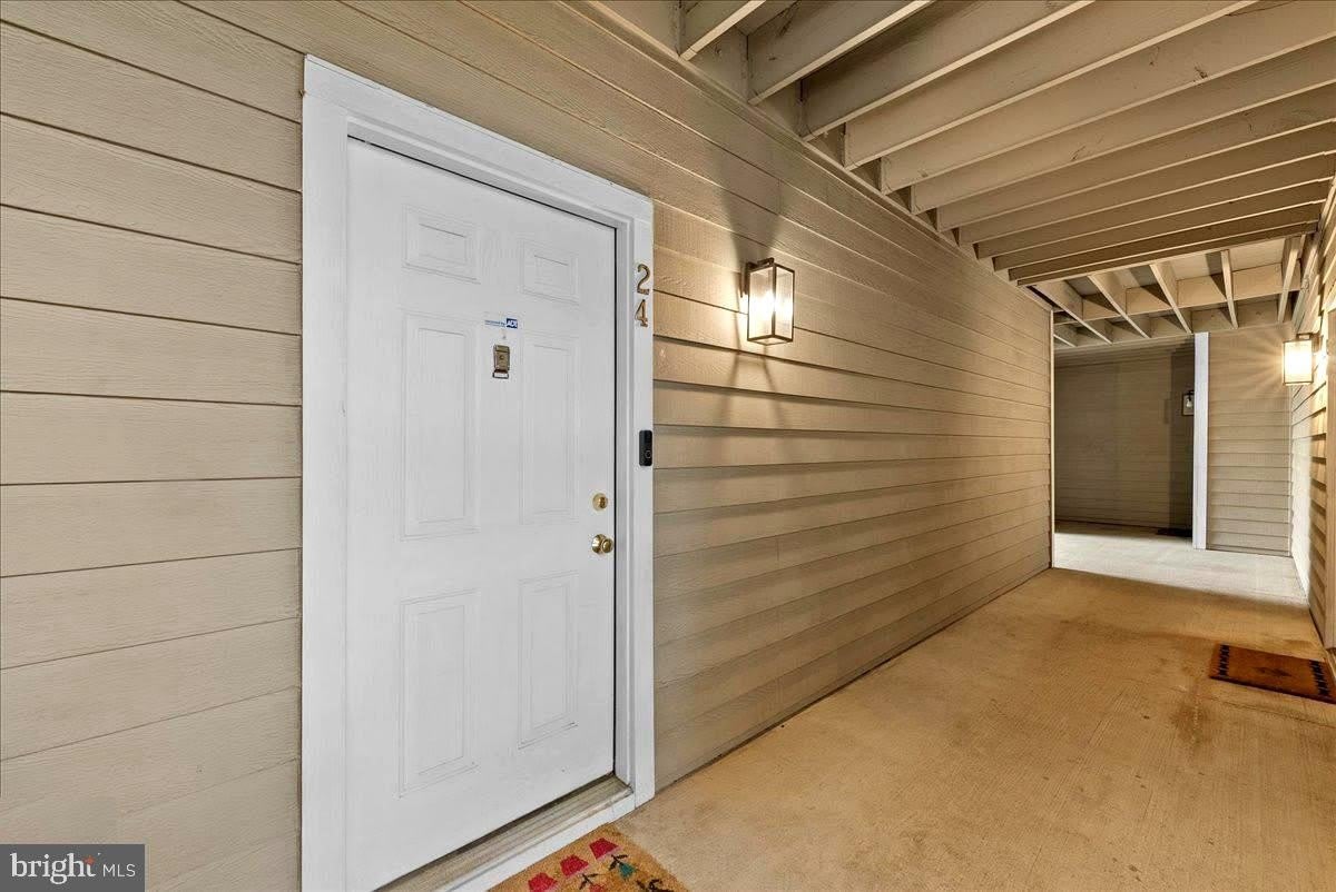 1708 Lake Shore Crest Drive – photo 4