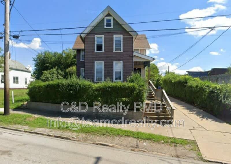 3853 E 78th St – photo 2