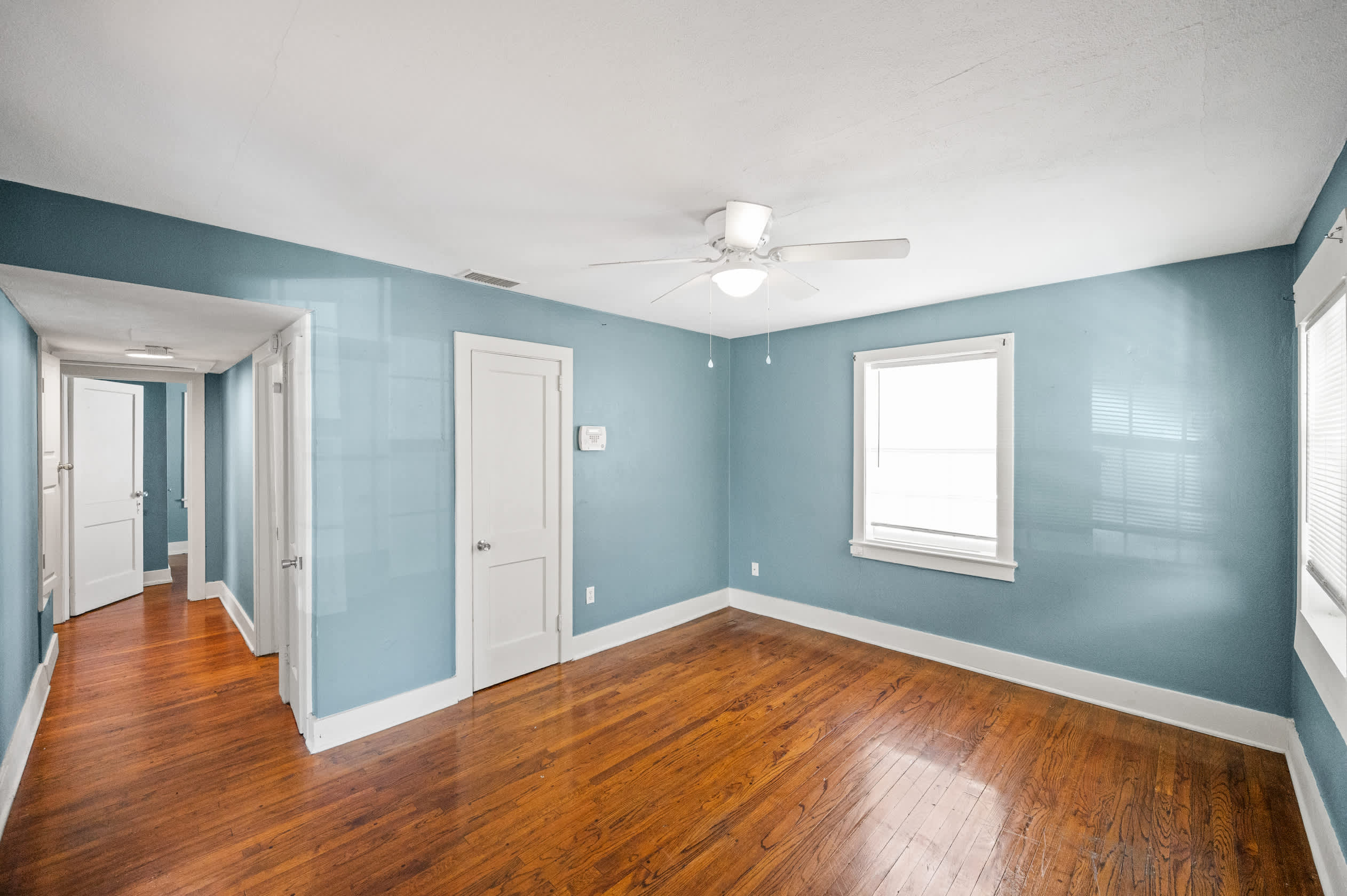 554 Mohawk Street – photo 3