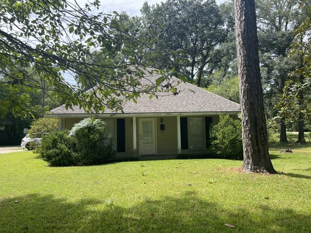 201 North River Road – photo 1