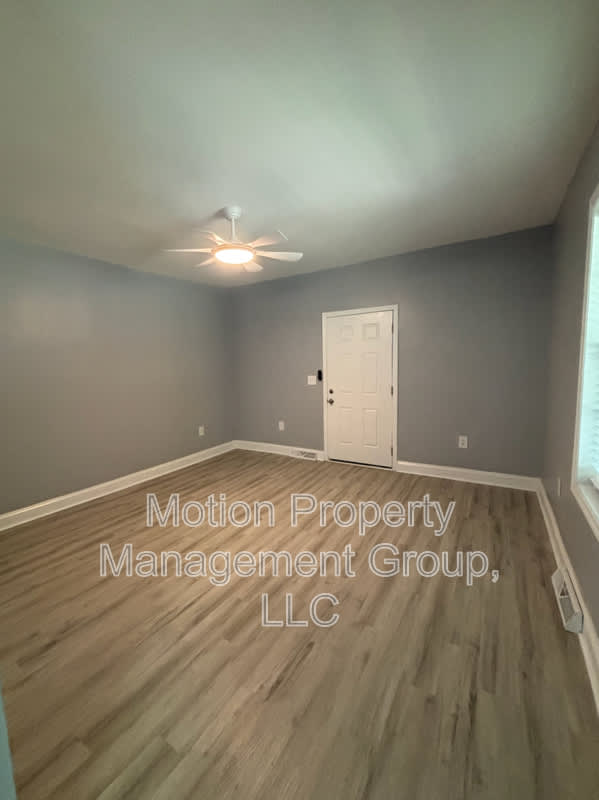 131 Dixon Cir – photo 5