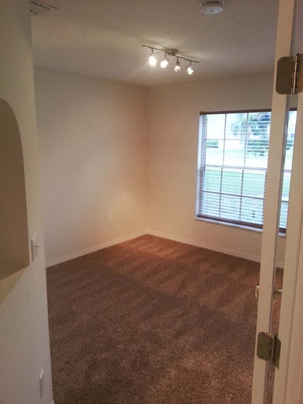 520 Hanging Moss Rd – photo 2