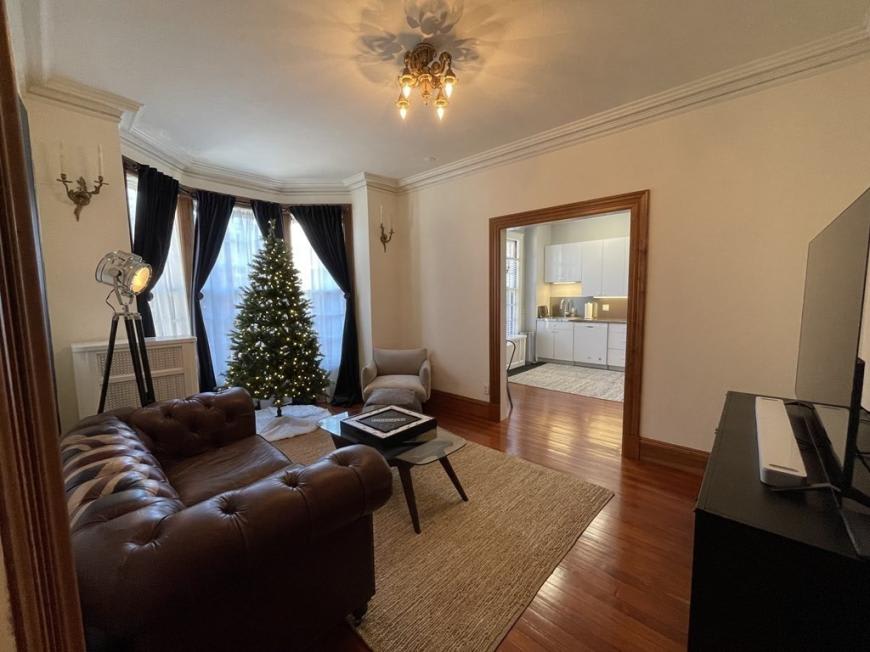 1514 Beacon St. – photo 2