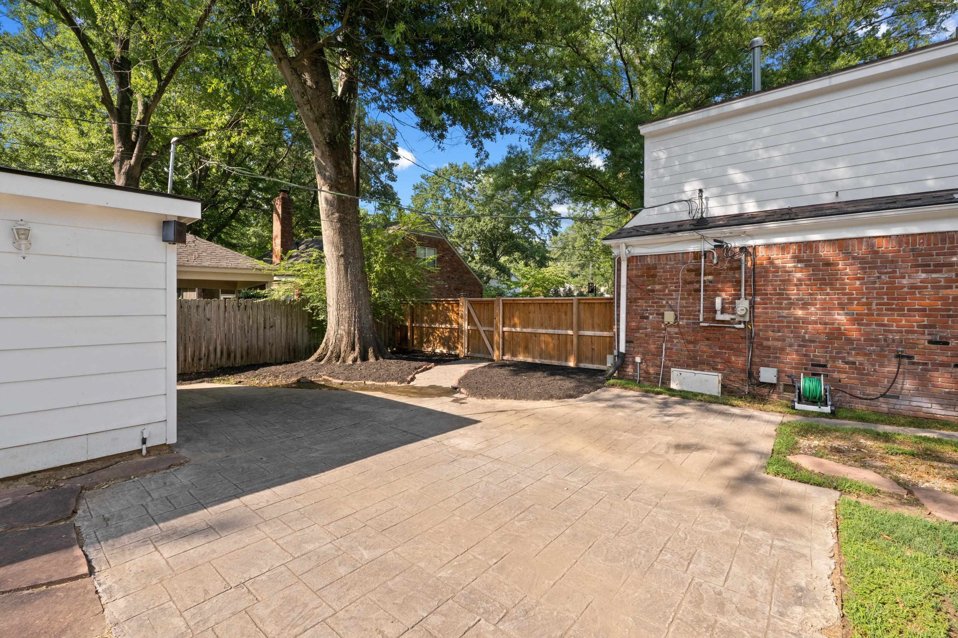 1539 BROOKSIDE Dr – photo 4