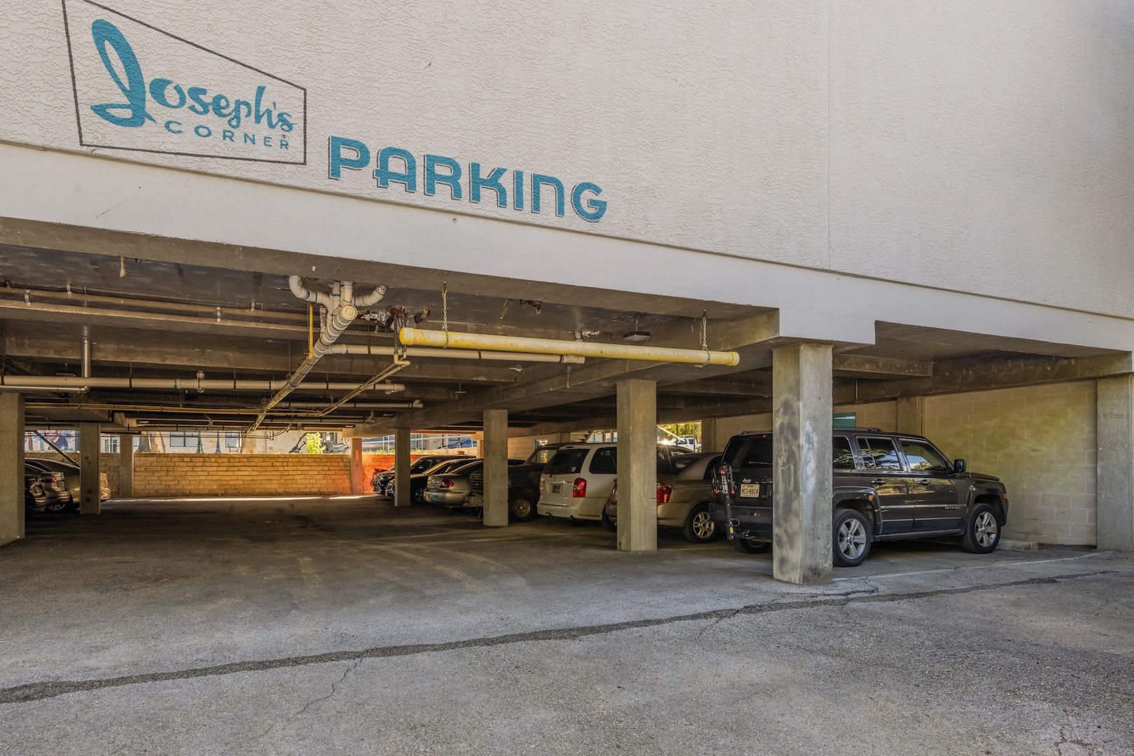 3 Bed / 2 Bath — 3 Balconies + 2 Free Parking Spots — $3,300/mo – photo 2