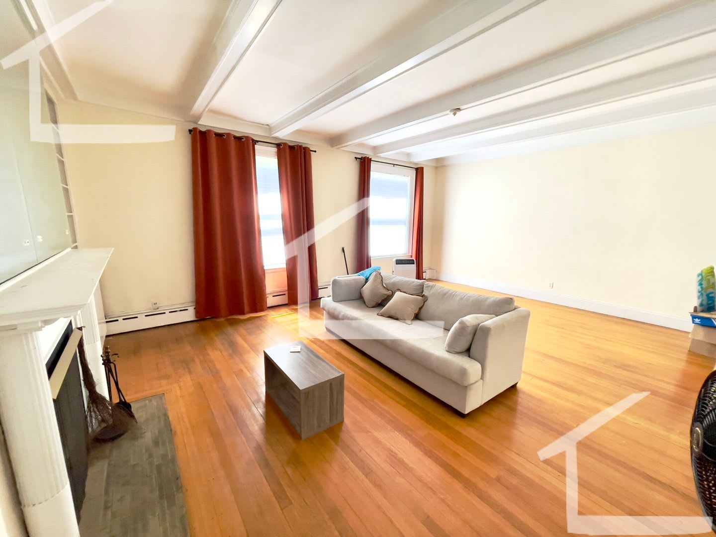 Huge 3 Bed In Brookline – photo 4