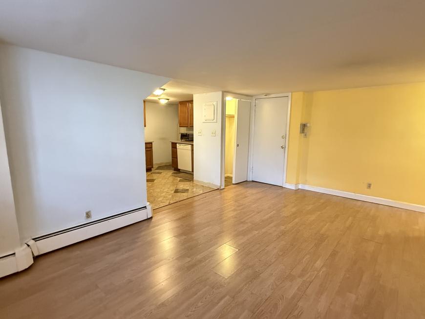 100 Lanark Rd. – photo 4
