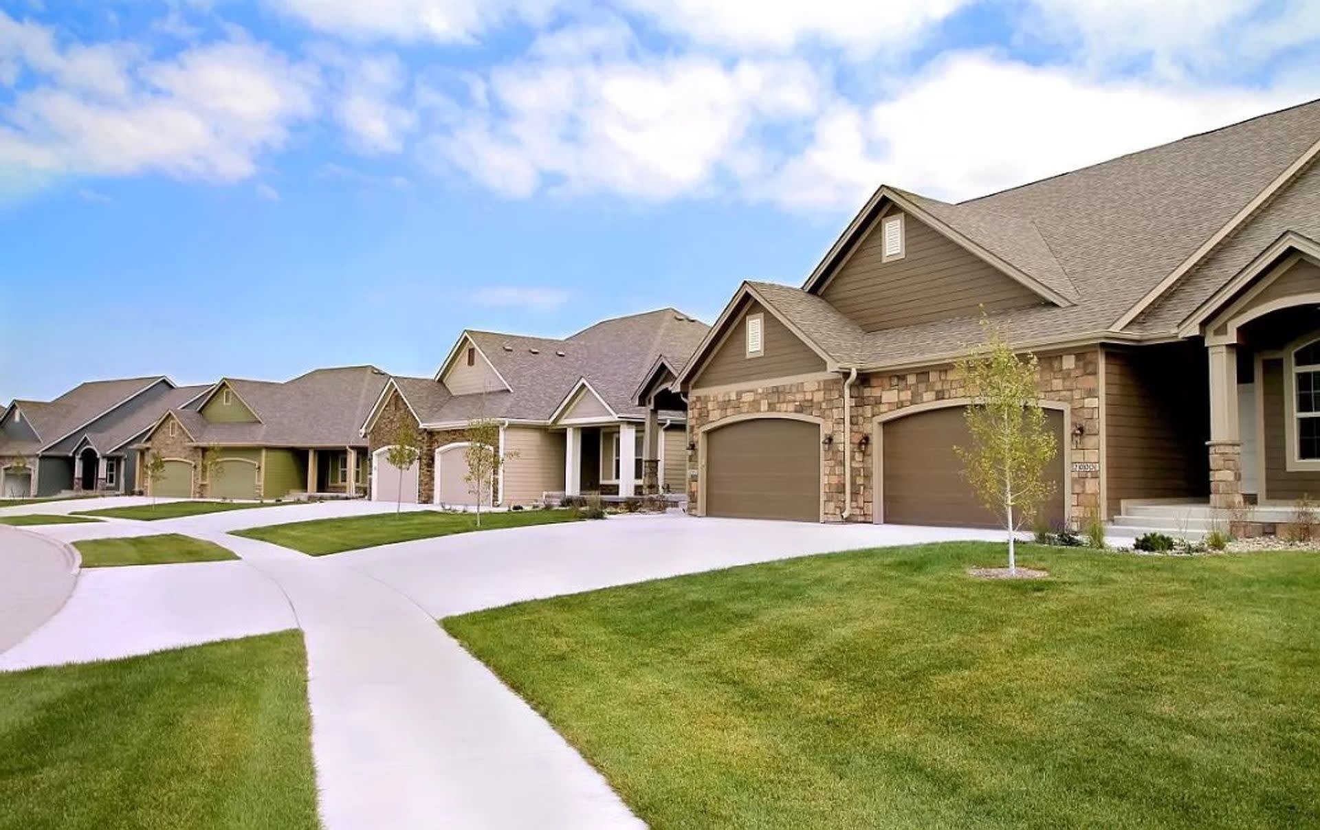 Centennial Pointe West – photo 1