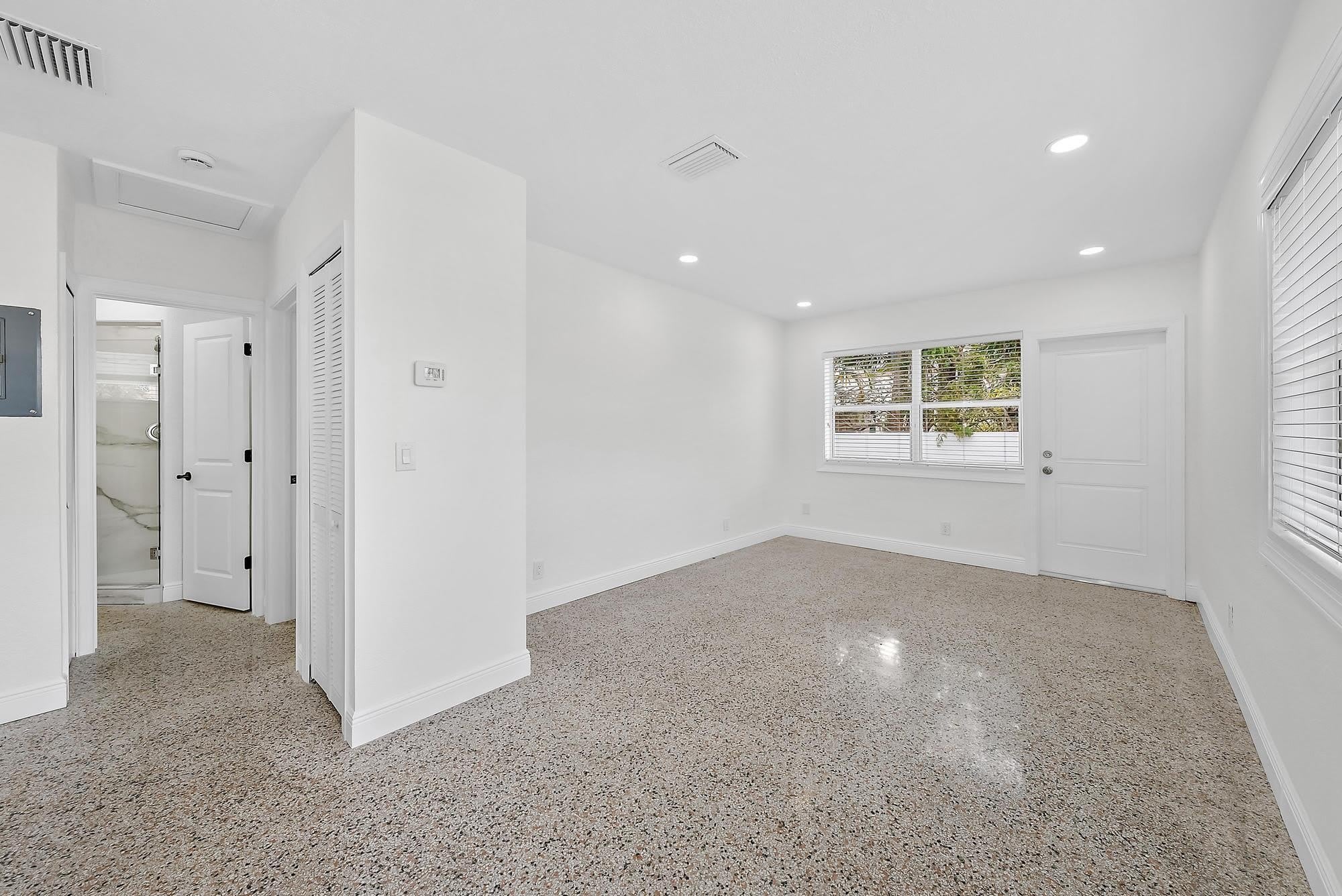 3808 Broadway – photo 4