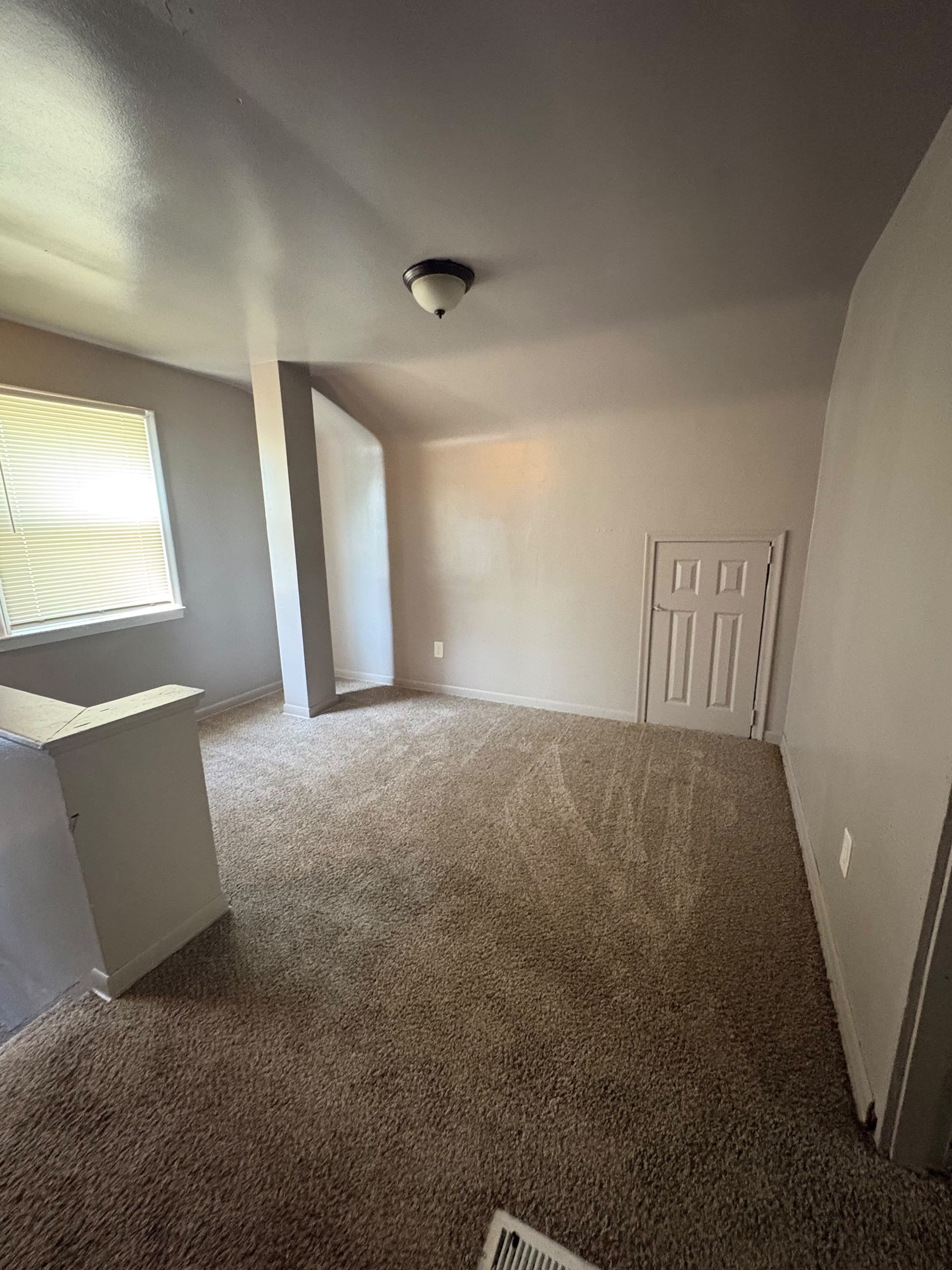 14249 Cloverlawn Avenue – photo 1
