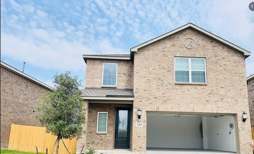 1323 Windermere Way – photo 1