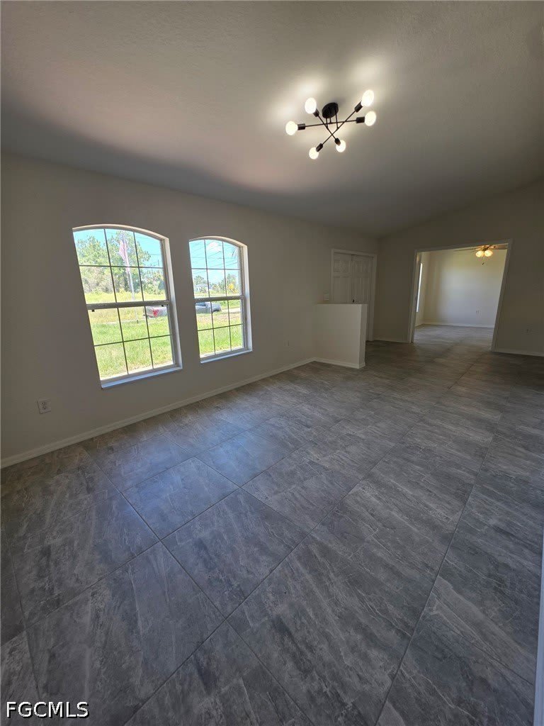 760 Lamar Street E – photo 5