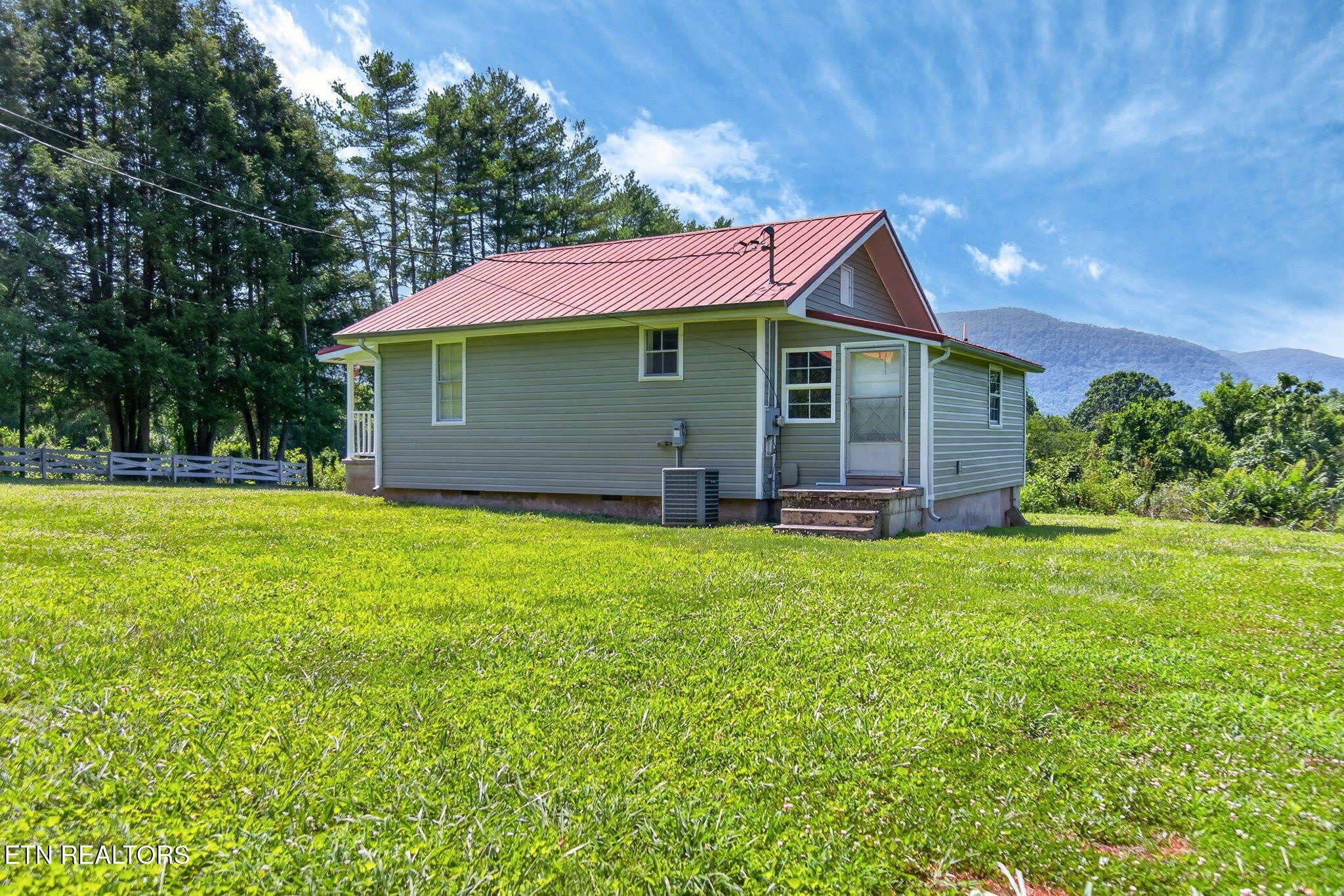 11072 Old Hwy 28 – photo 2