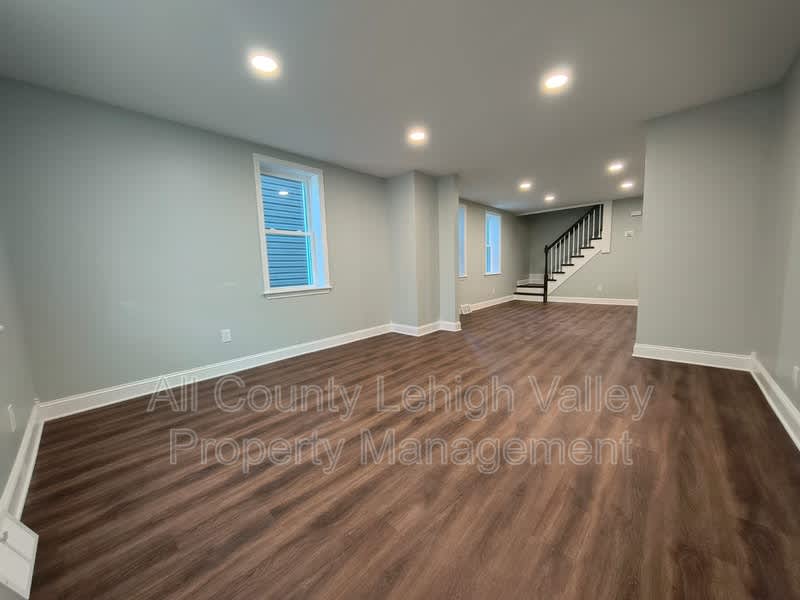 20 E Prospect St – photo 4