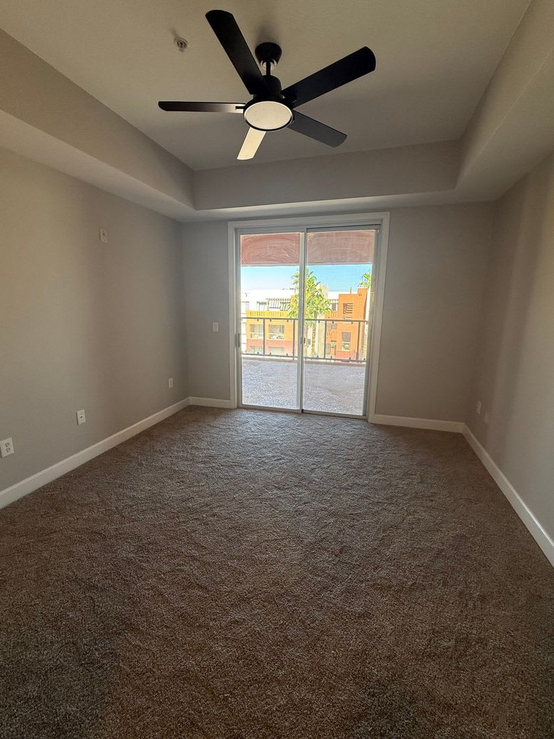 Charming Renovated 1BR Condo in Las Vegas with Garage UTILITIES INCLUDED – photo 4