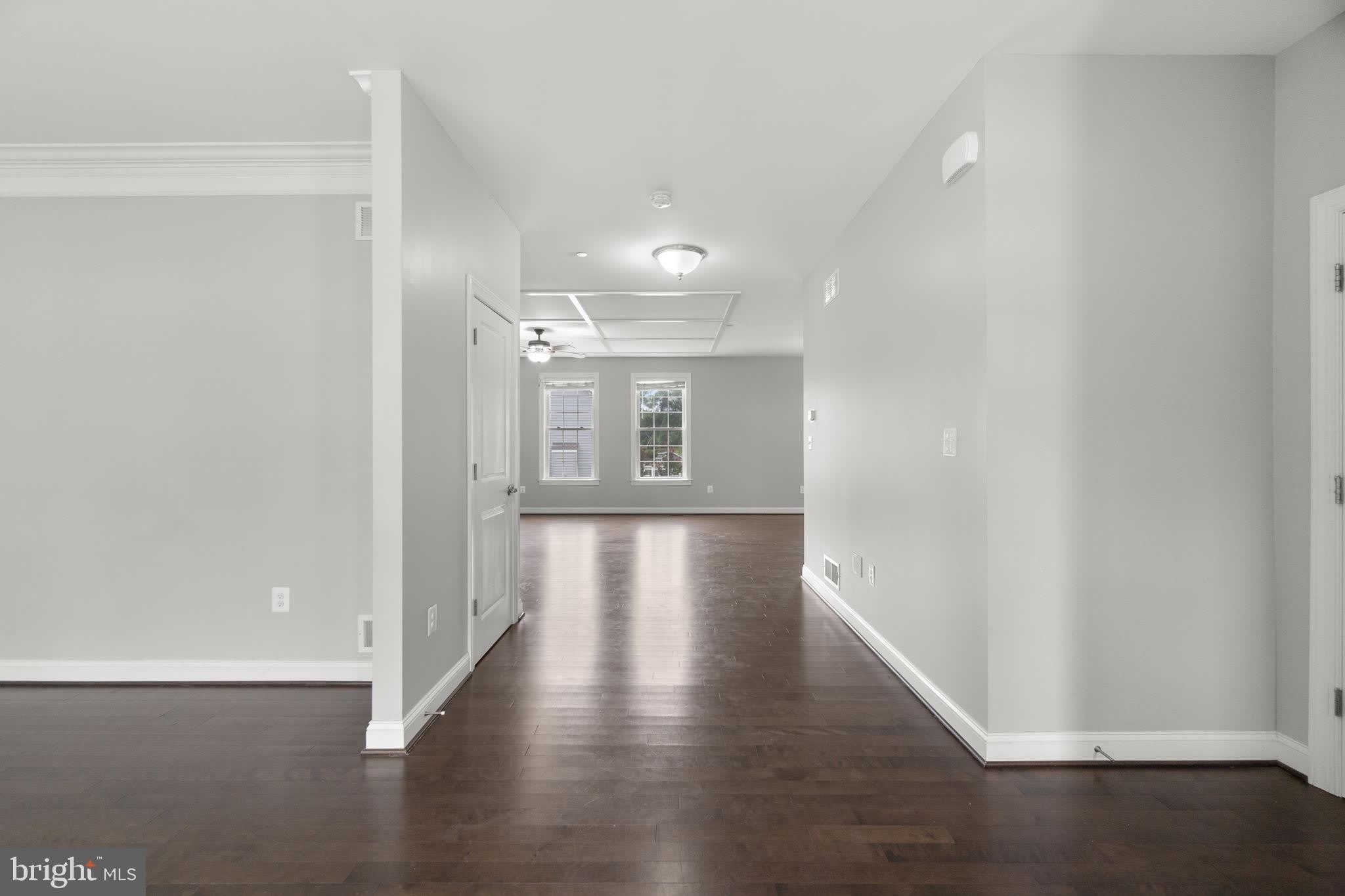 945 KAYLEY Drive – photo 3