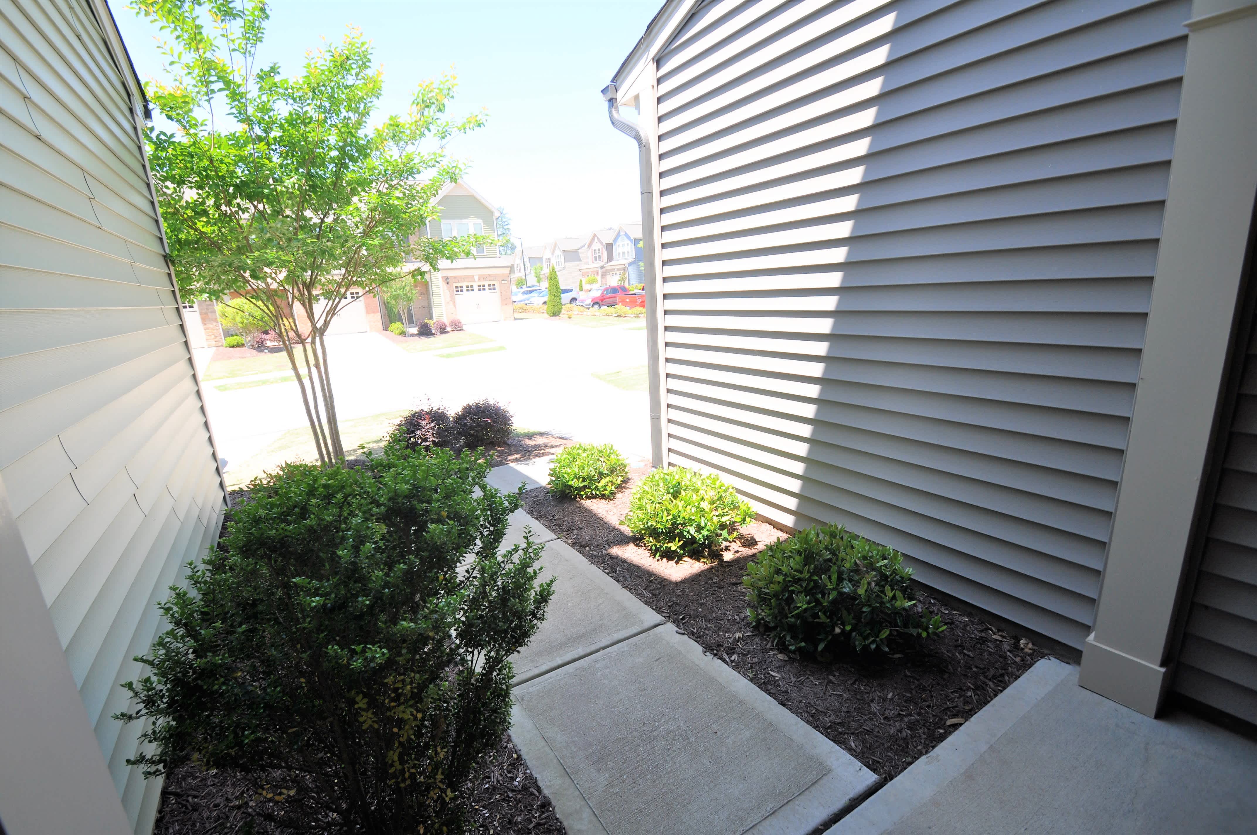 209 Brier Crossings Loop – photo 2