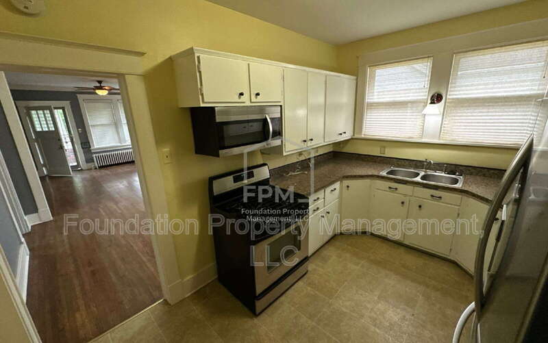 954 Sheridan Street – photo 4