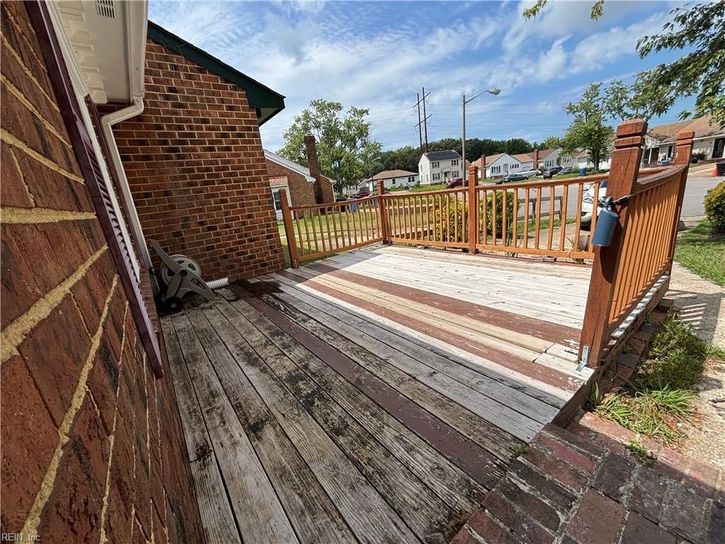 1105 Vermilya CT – photo 2
