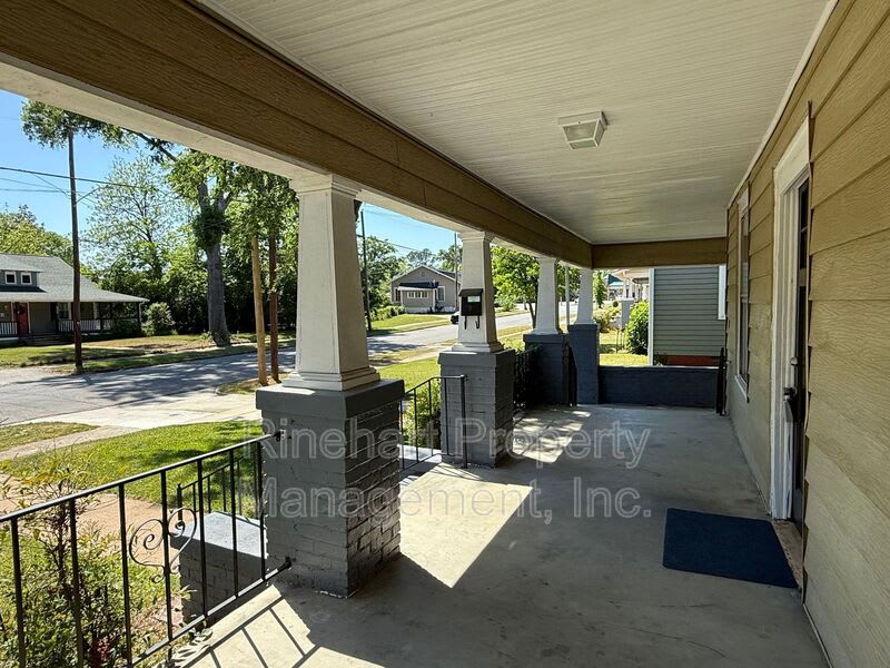 325 Walnut Street – photo 3