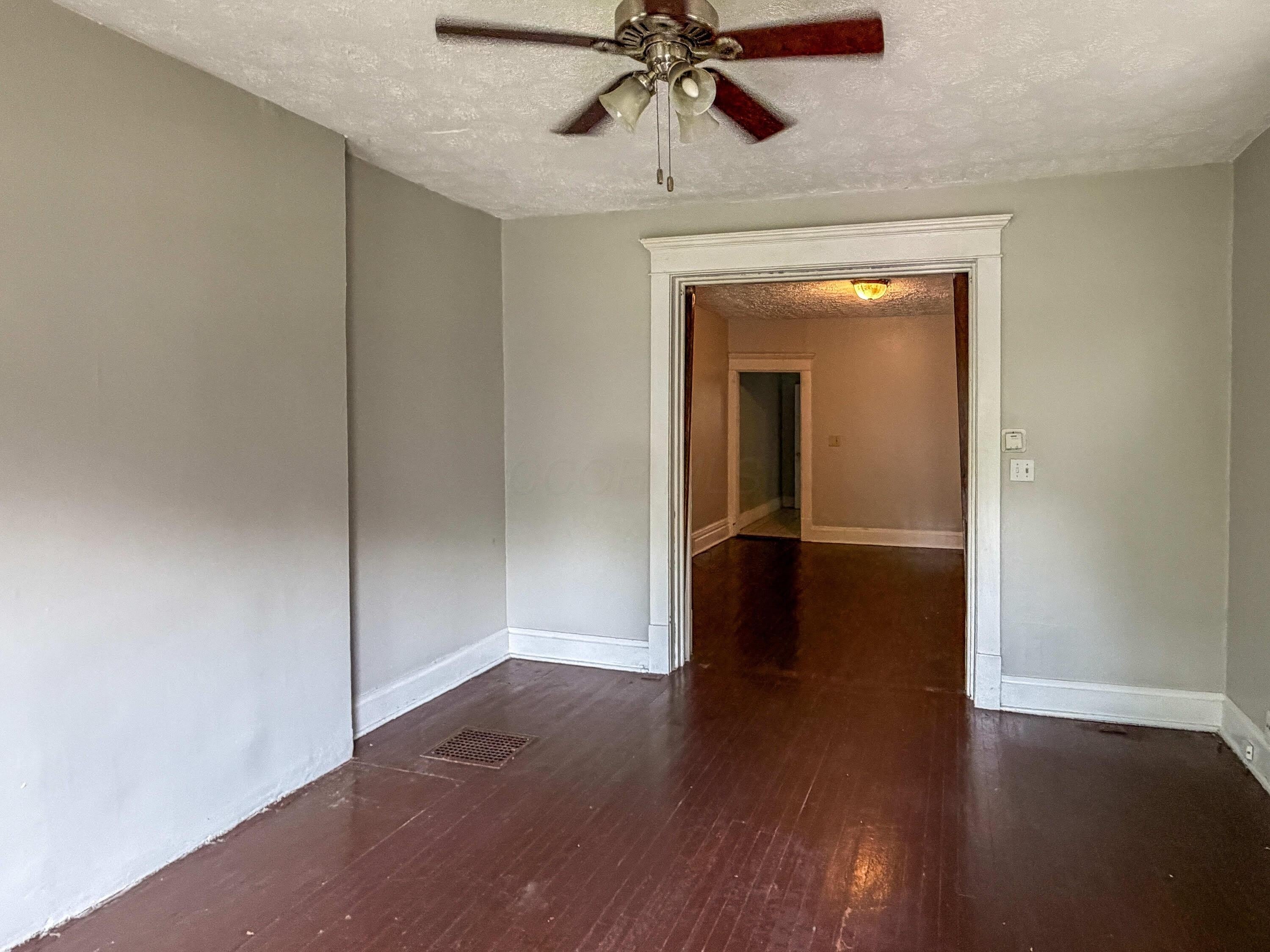 414 E 14th Avenue – photo 2