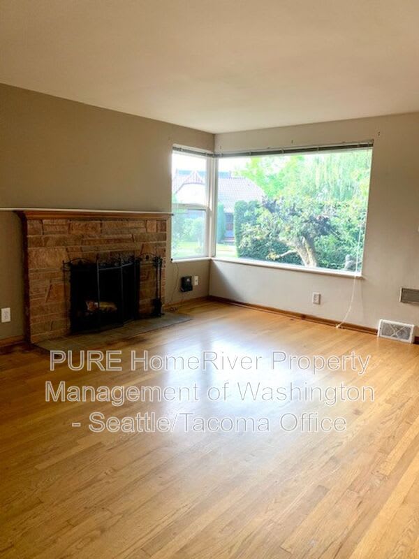 2253 E Roanoke St – photo 5