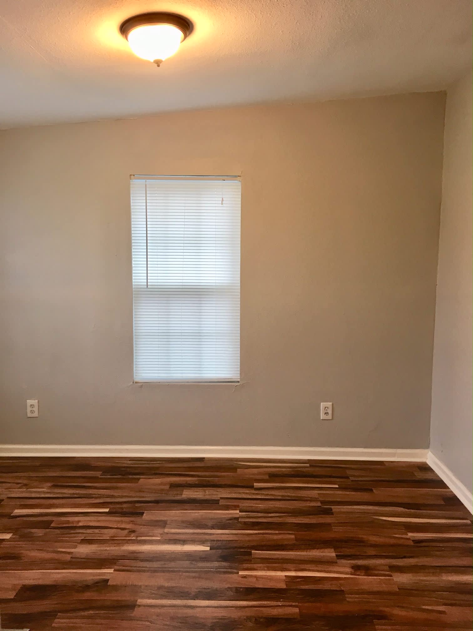 11026 Mayfield Dr – photo 2