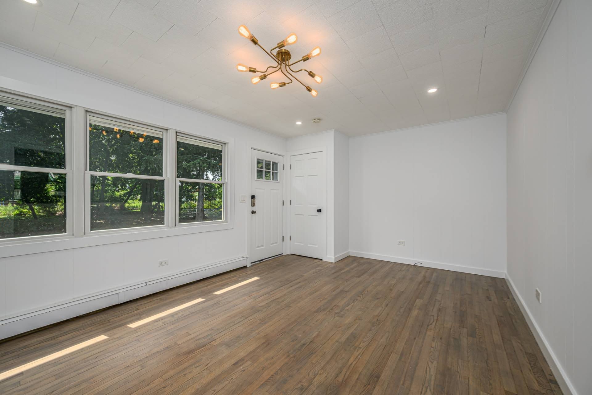 152 Church Lane – photo 5