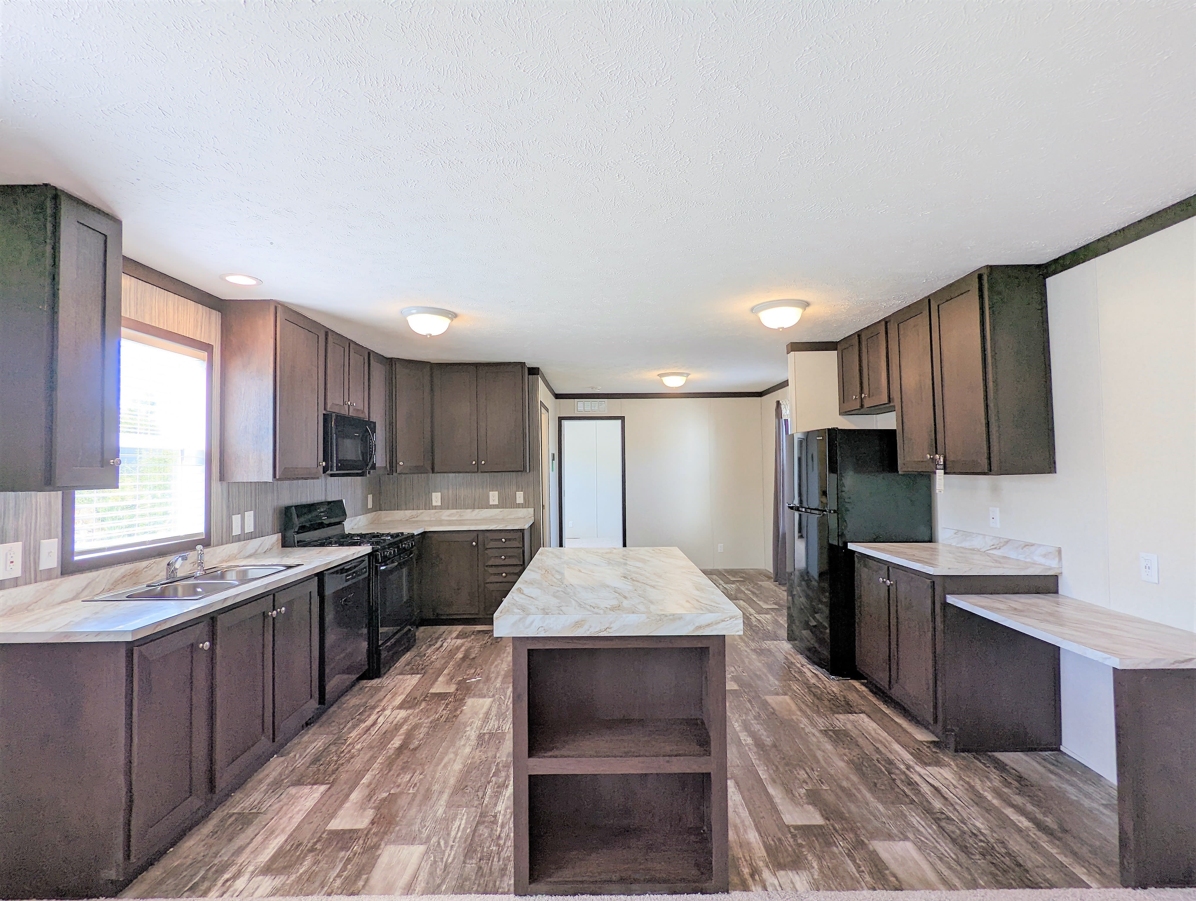 688 Oregon – photo 2