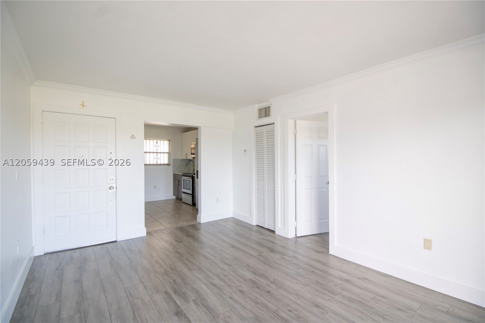 4758 W Flagler St – photo 2