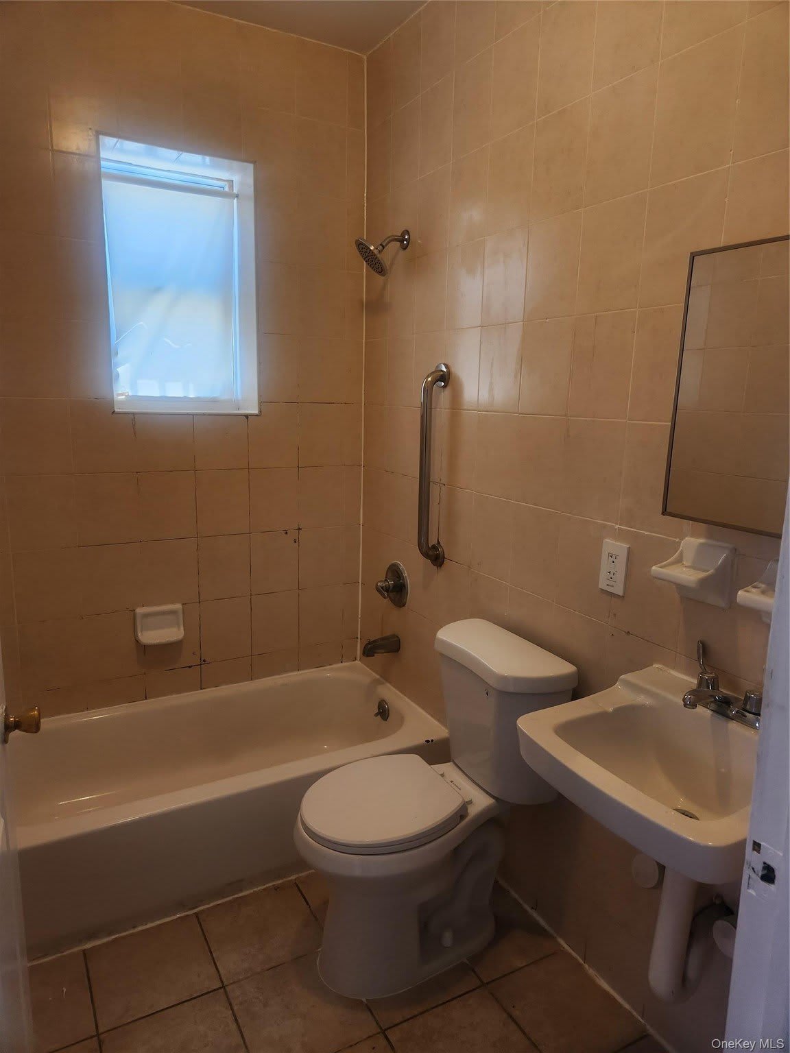448 Ashford Street – photo 4