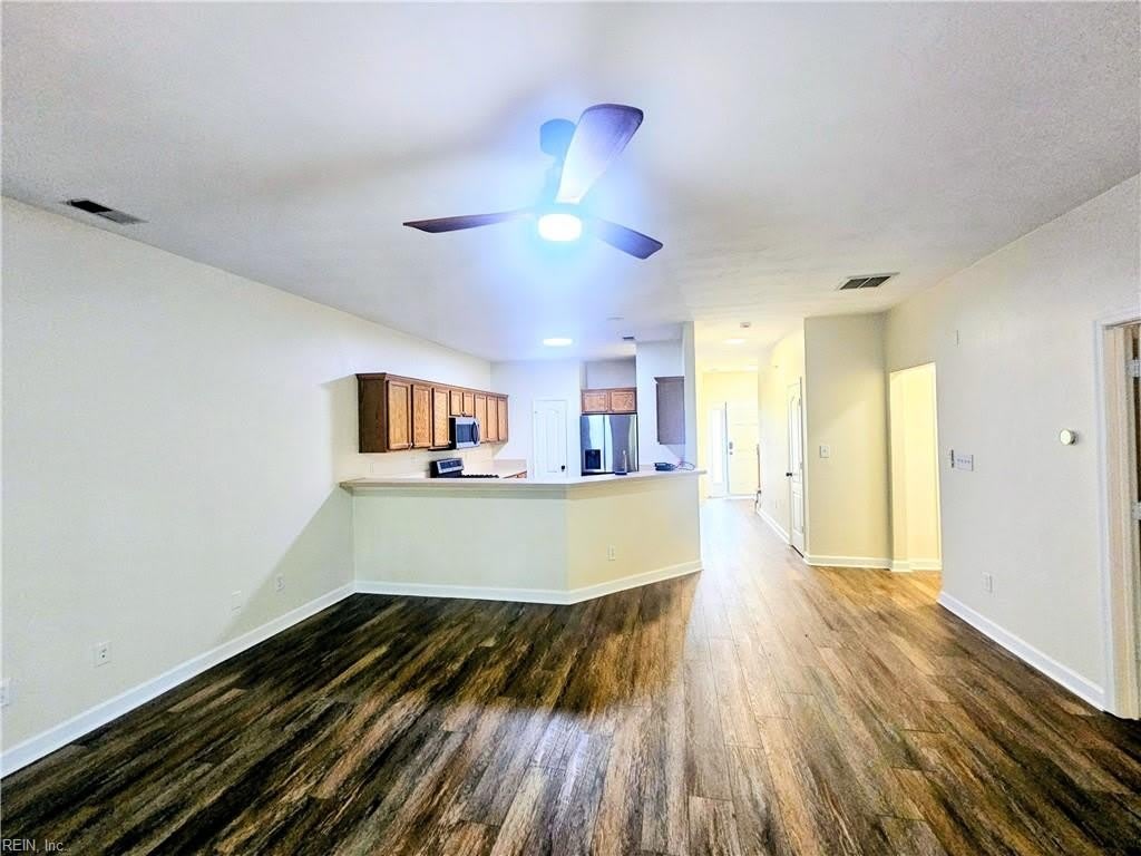 5128 Chayote Court – photo 2