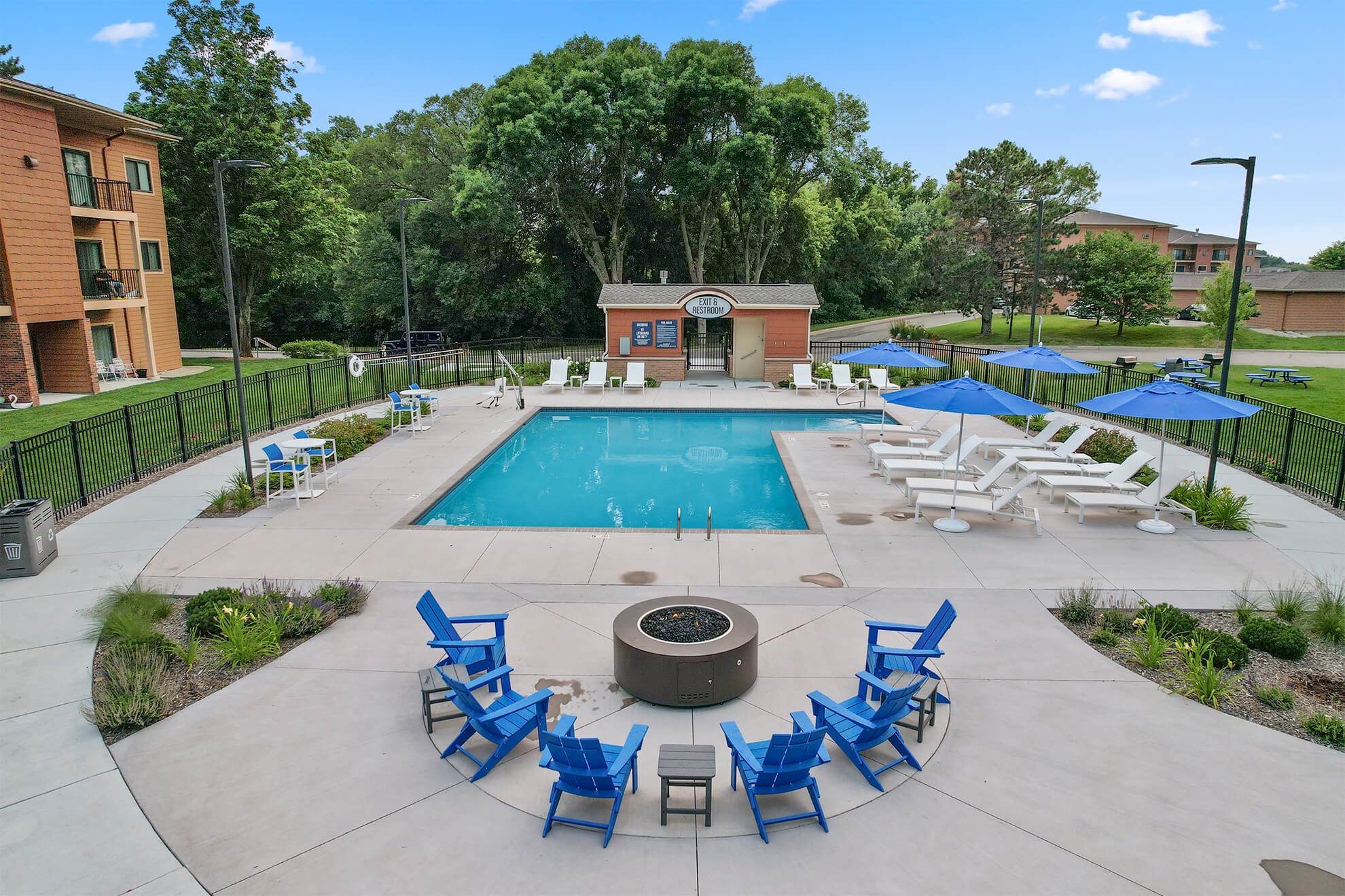 Ballantrae Apartments – photo 2