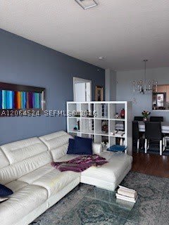 3020 Ne 32Nd Ave – photo 5