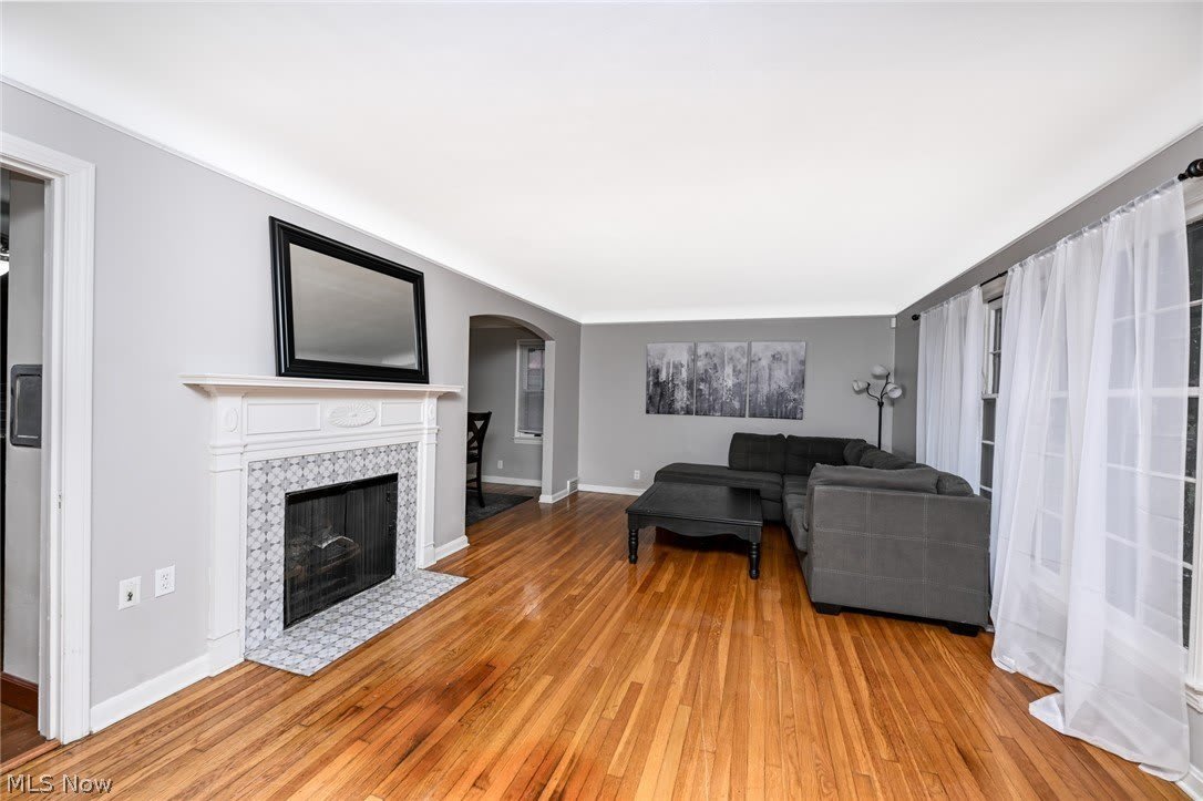 3699 Bainbridge Road – photo 5