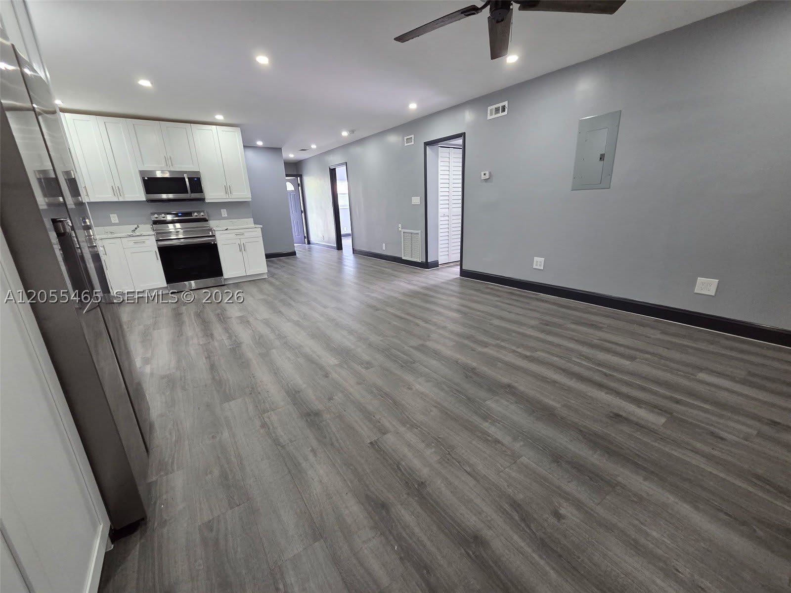8227 Nw 39Th St – photo 5