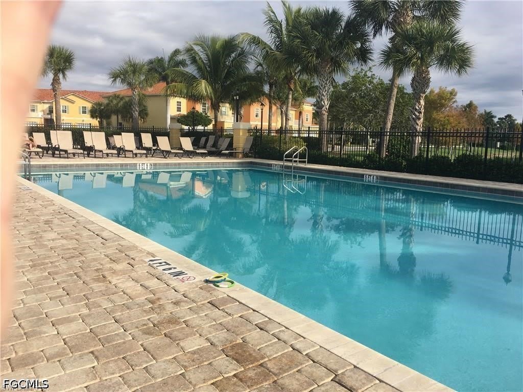 9813 Quinta Artesa Way – photo 3