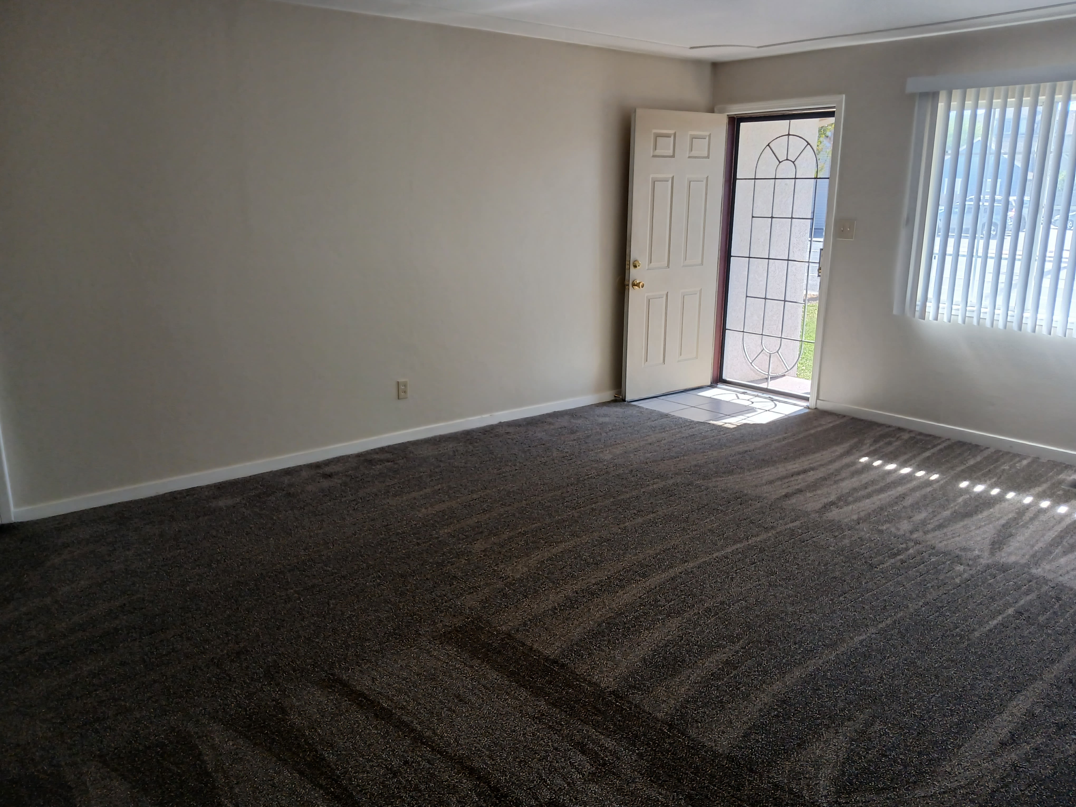 601 A St – photo 3