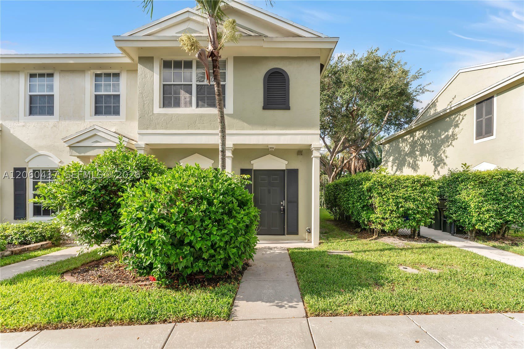 932 Kokomo Key Ln – photo 1