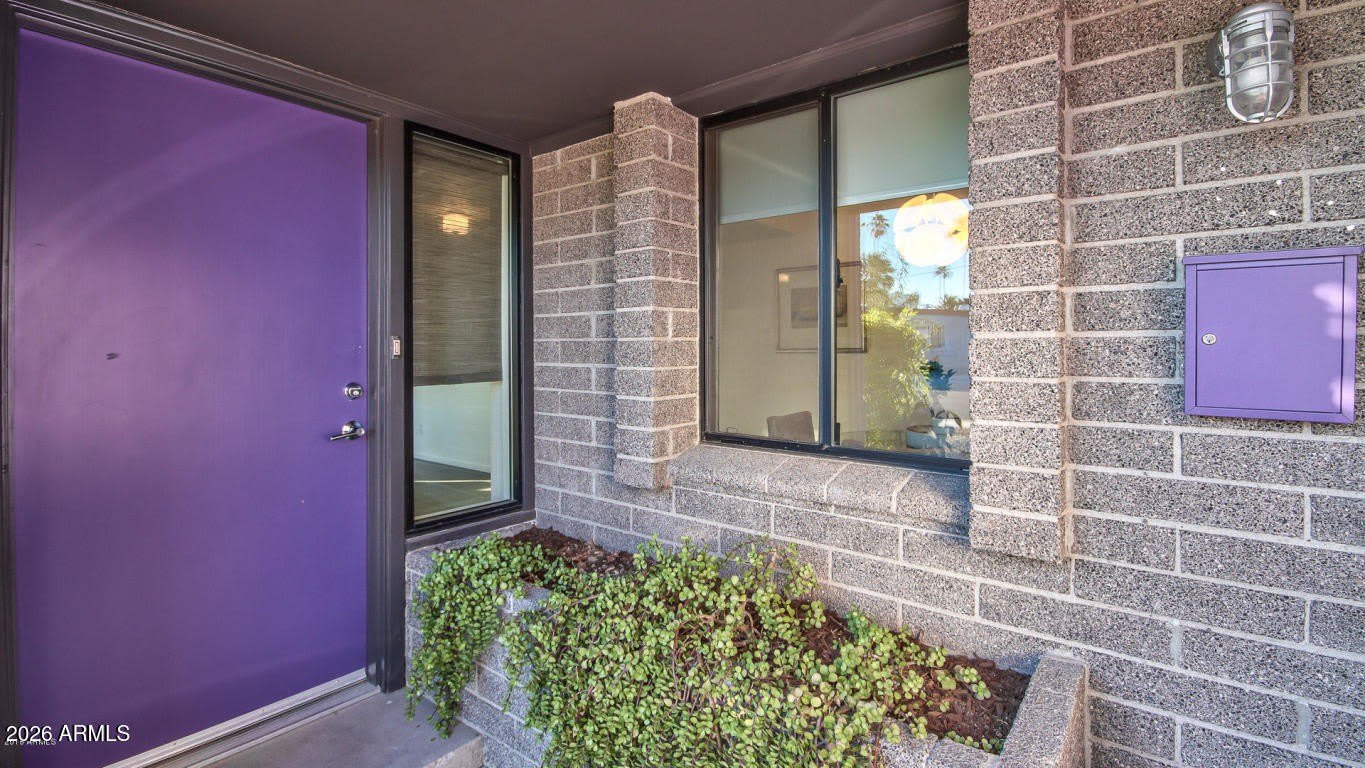 3702 E Paradise Drive – photo 4