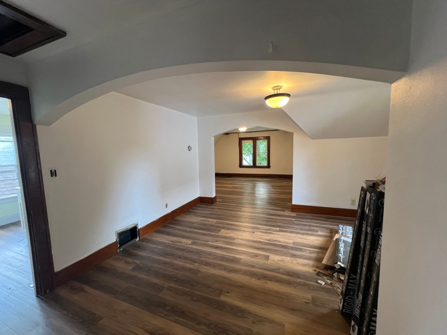 1031 S 5th Avenue – photo 3