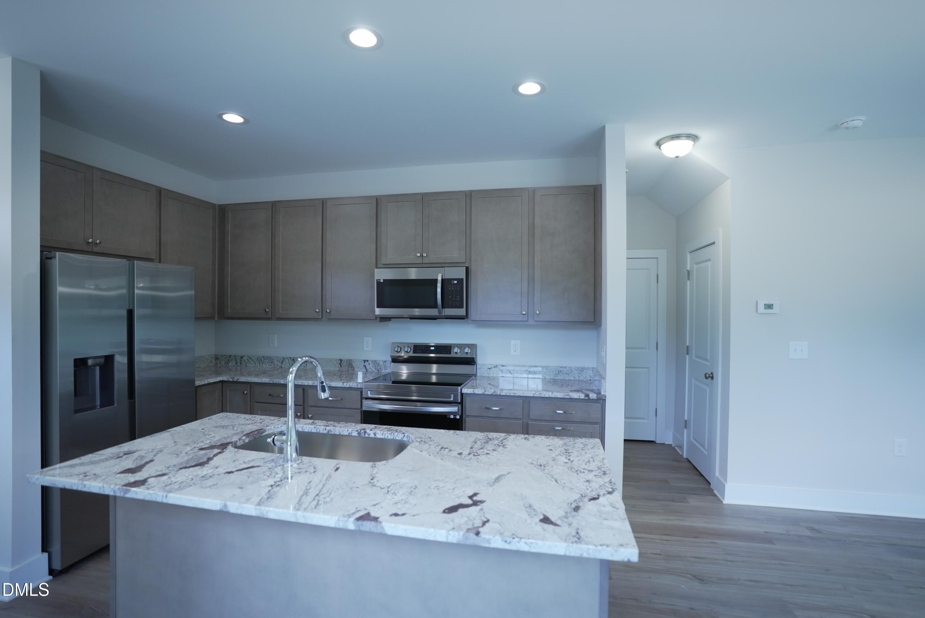 919 Hillman Lane – photo 4