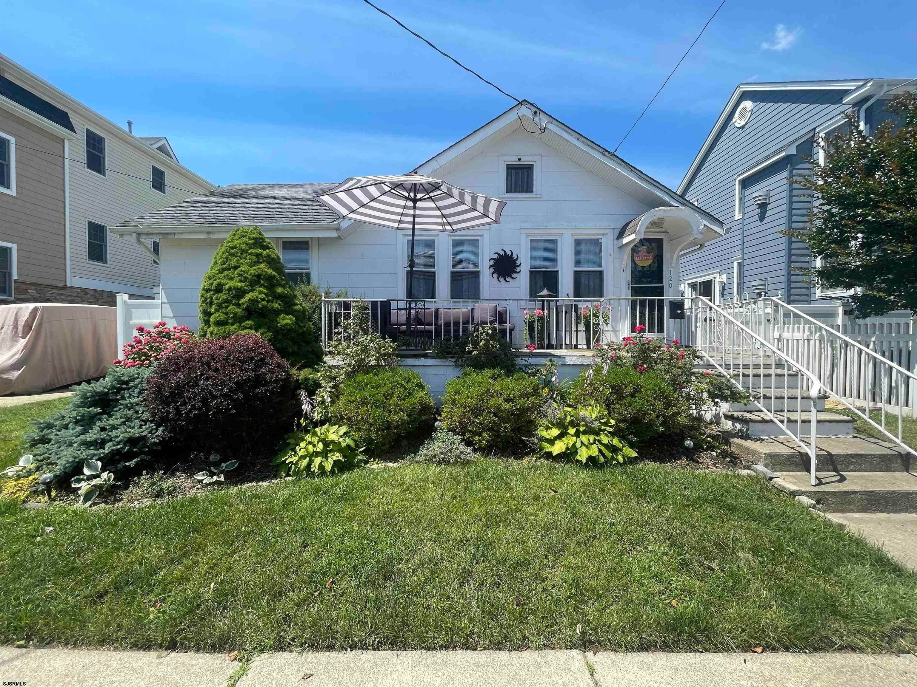 120 N Monroe Ave – photo 1