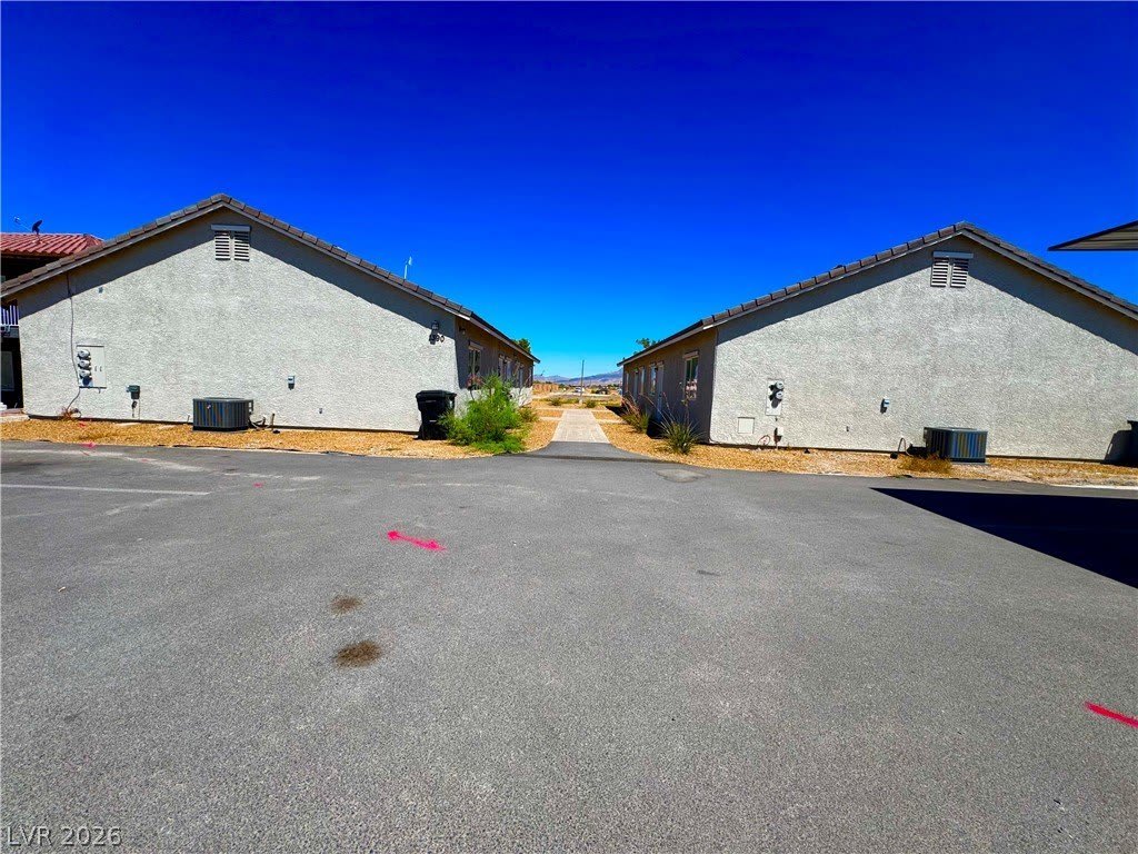 1390 Ogallala Street – photo 1