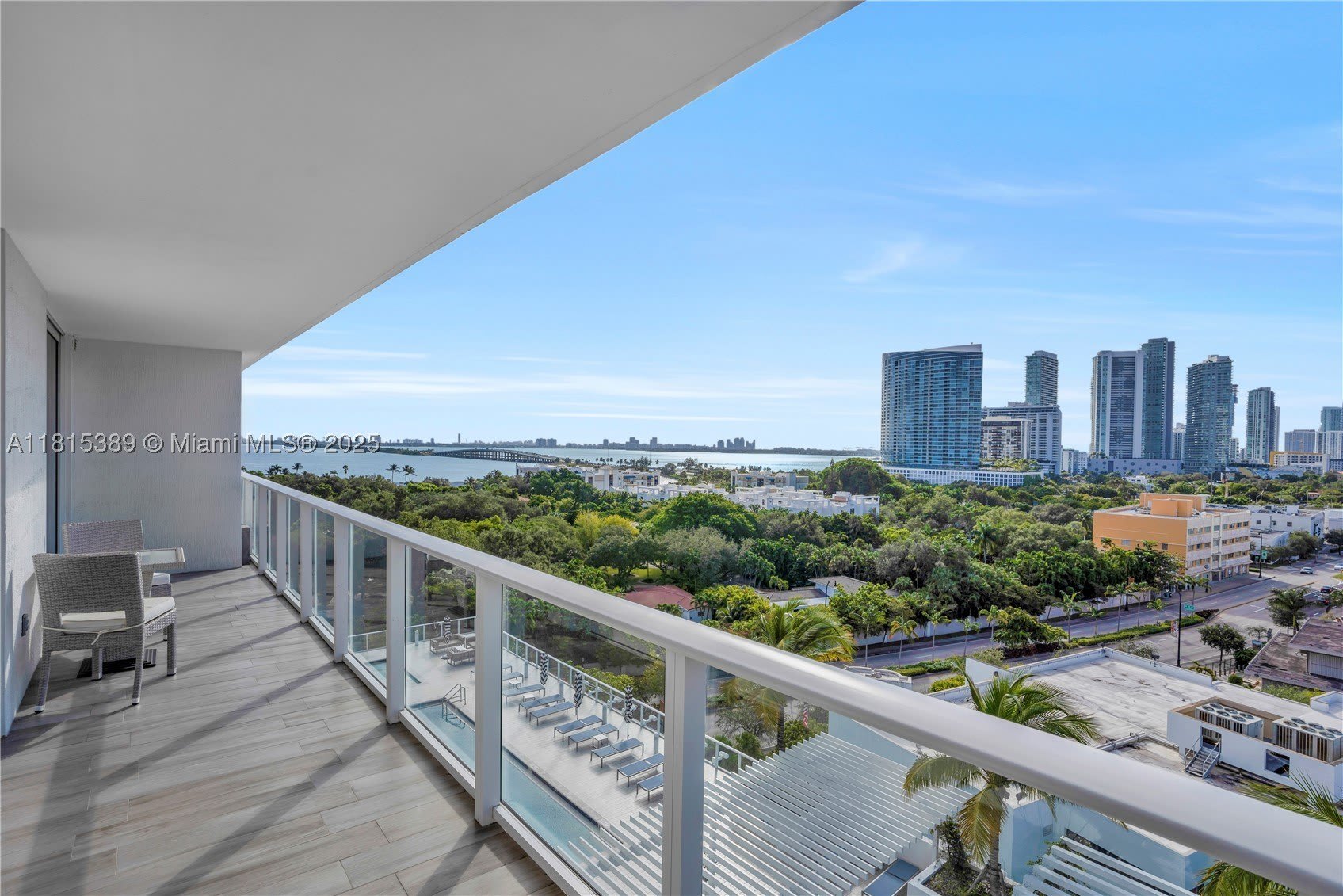 4250 Biscayne Blvd – photo 1
