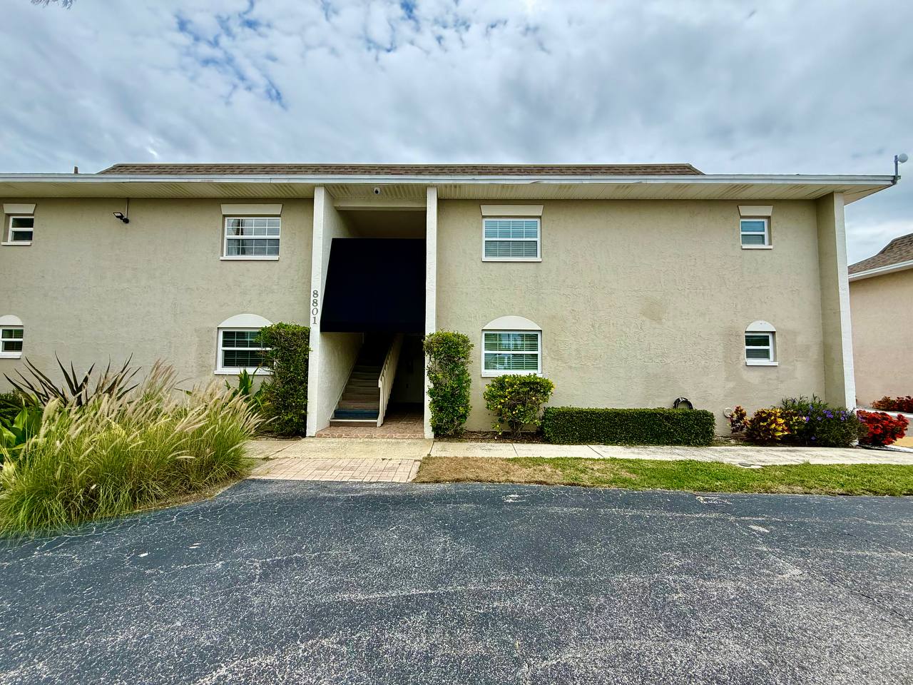 8801 Bay Pointe Dr 102 – photo 2