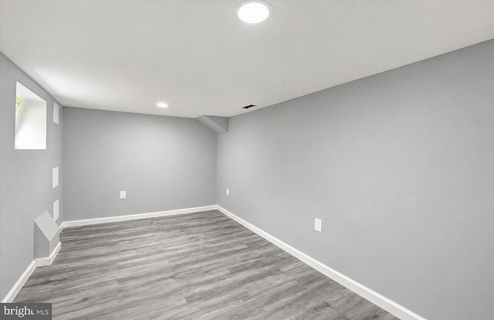 1806 Middleborough Road – photo 2